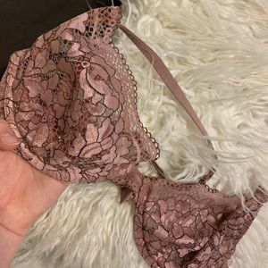 Lace bra!